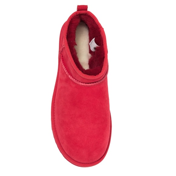 UGG Ultra Mini Classic Boot - Picture 6 of 10